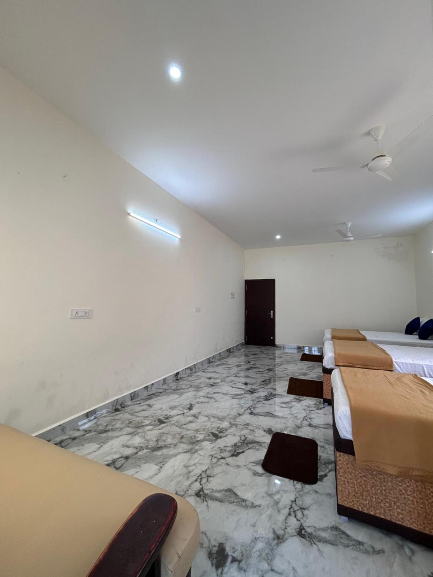 Dss Home Stay Just 500 Meter Girivalam Road Tiruvannamalai Exterior photo